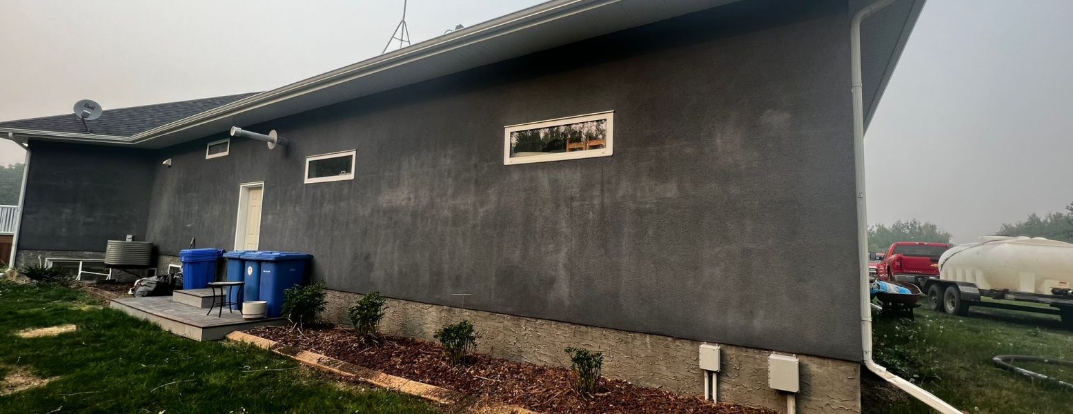 Dark Color Acrylic Fading Over Time, Acrylic stucco